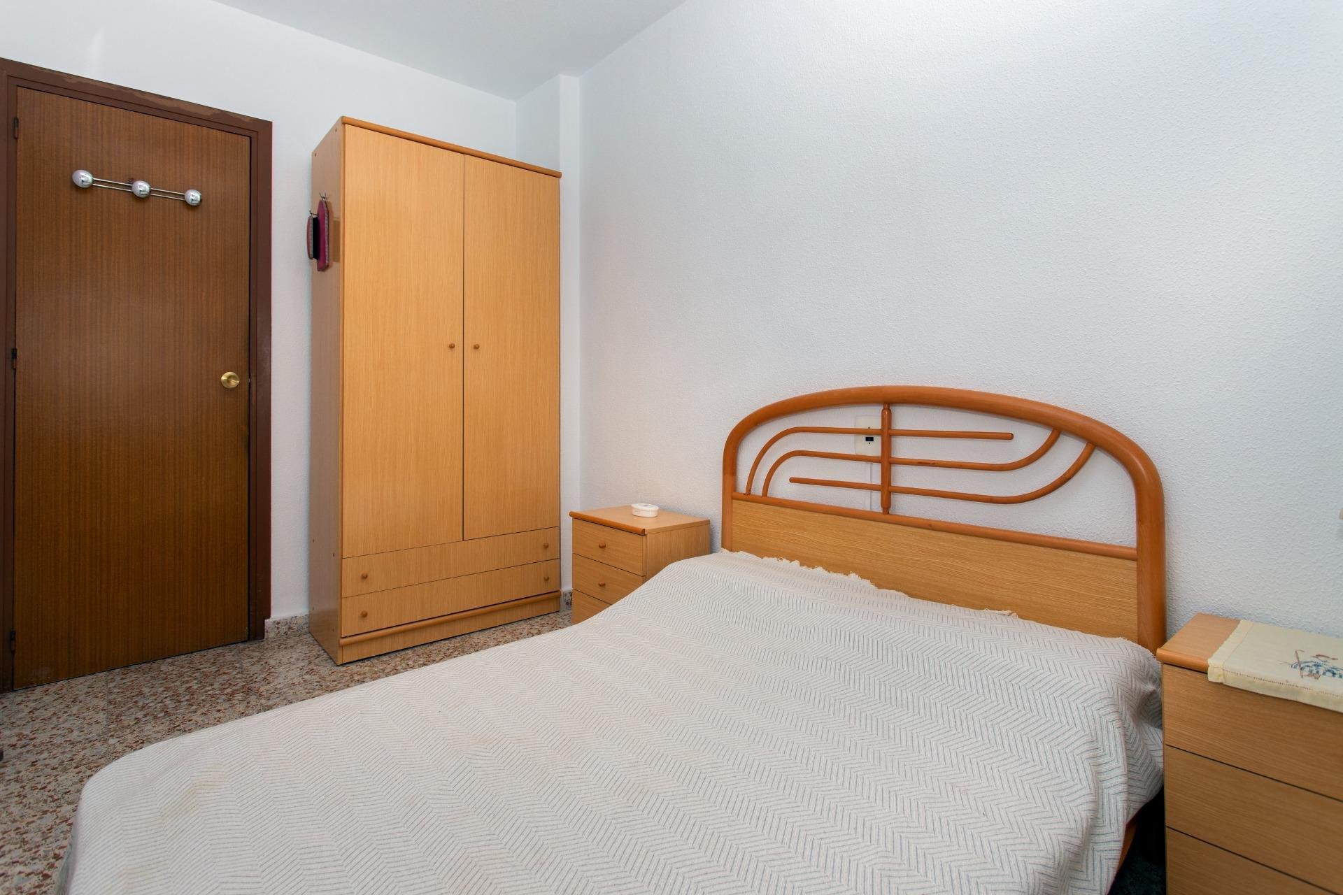 Appartamento a Torrevieja, Alicante, Spagna 3 camere da letto, 88 mq. N° 152082