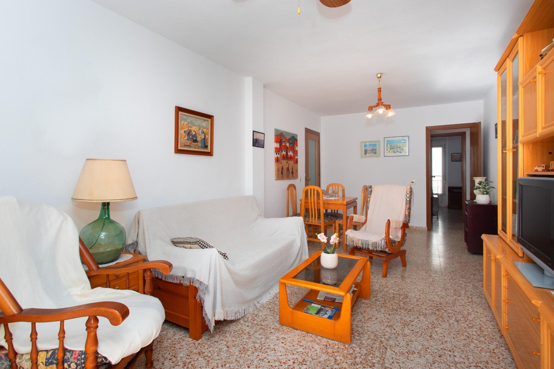 Appartamento a Torrevieja, Alicante, Spagna 3 camere da letto, 88 mq. N° 152082