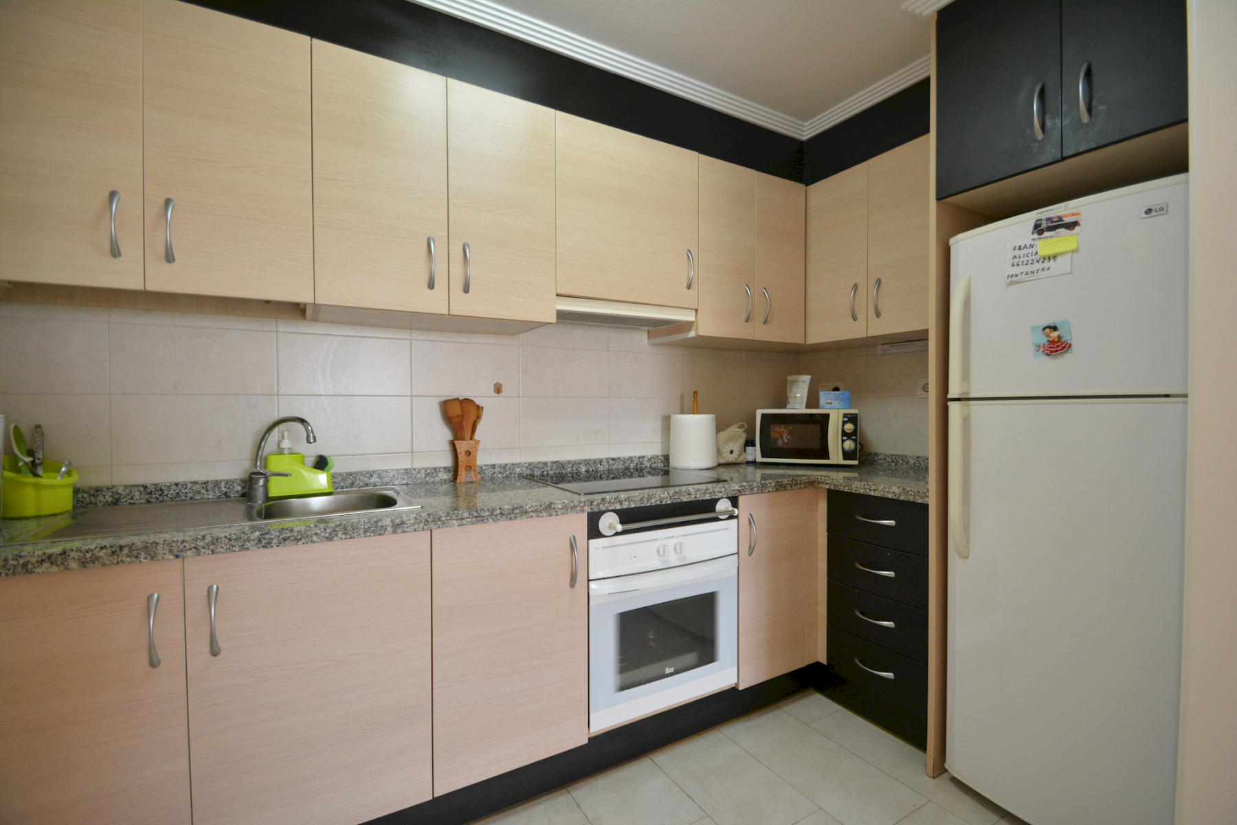Квартира в Гуардамар-дель-Сегура, Аликанте, Испания 2 спальни, 70м2 №137725