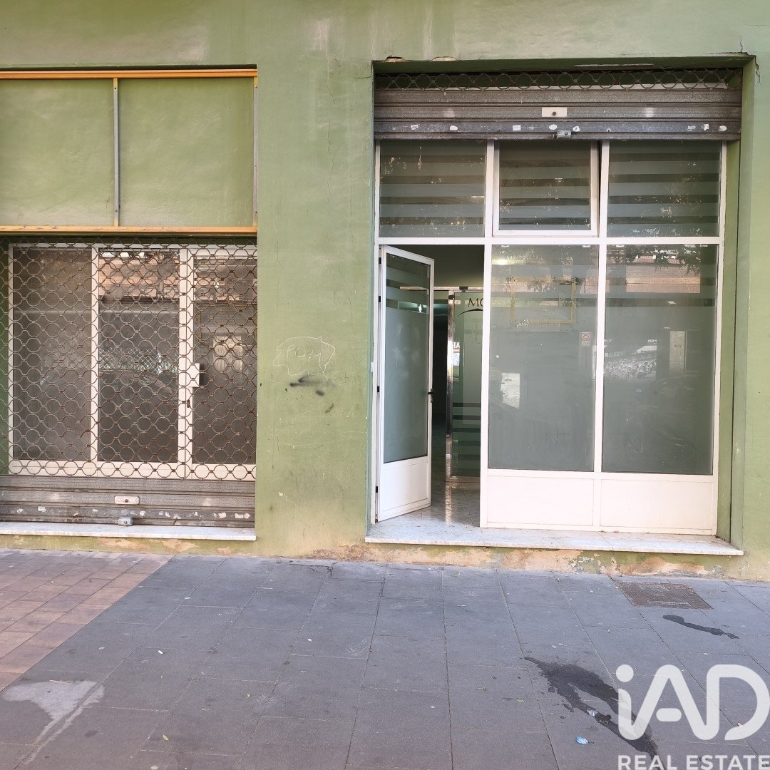 Commercial property in Gandia, Valencia, Spain 105 sq.m. No. 193464