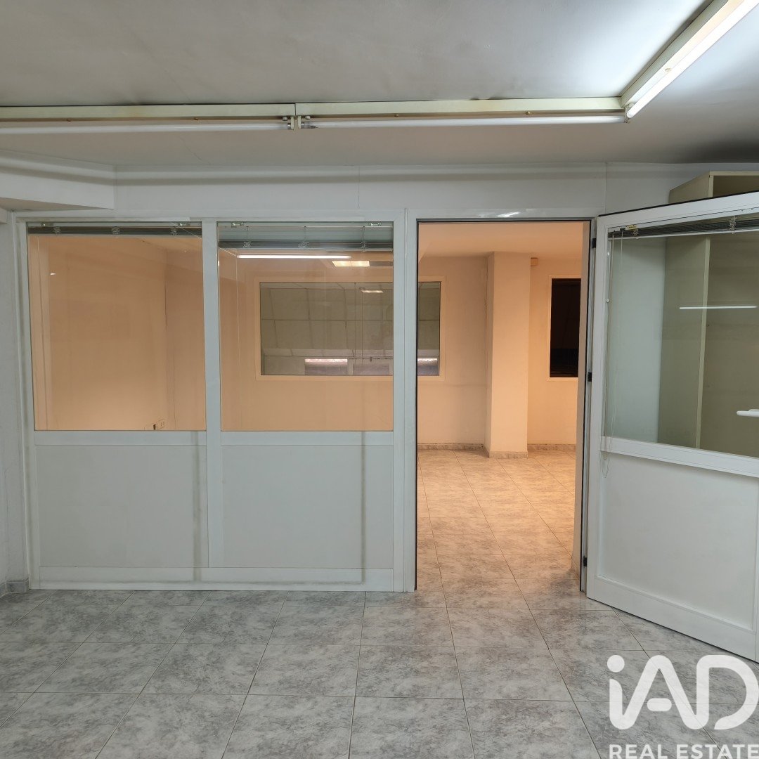 Commercial property in Gandia, Valencia, Spain 105 sq.m. No. 193464