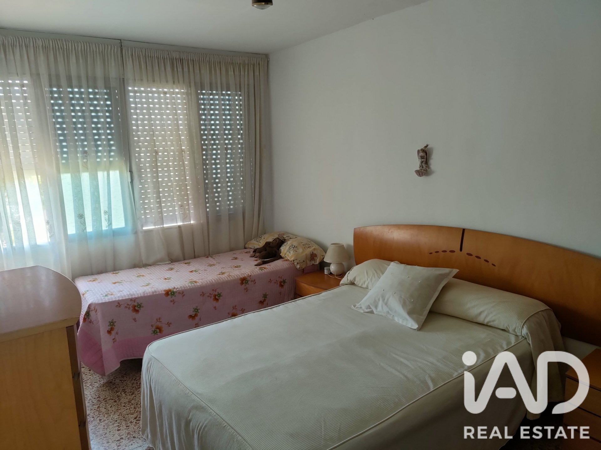 Villa in Sant Vicenc Dels Horts, Barcelona, Spanien 3 Schlafzimmer, 238 m2 Nr. 193459