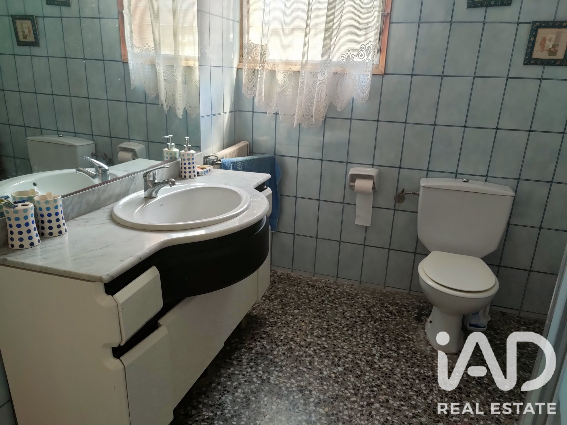 Villa in Sant Vicenc Dels Horts, Barcelona, Spanien 3 Schlafzimmer, 238 m2 Nr. 193459