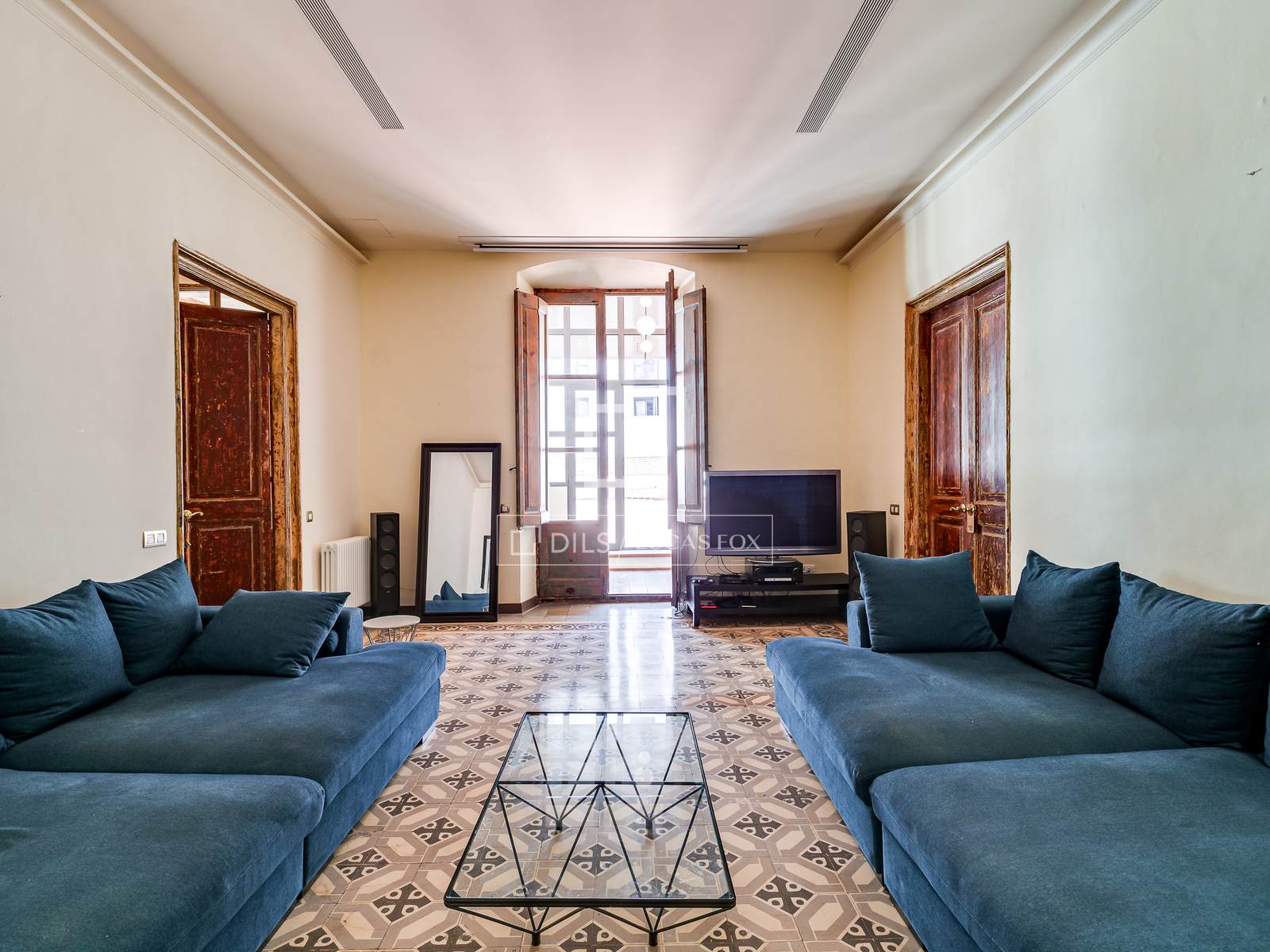 Apartament w Barcelona, Hiszpania 7 sypialni, 389 mkw. nr 192778