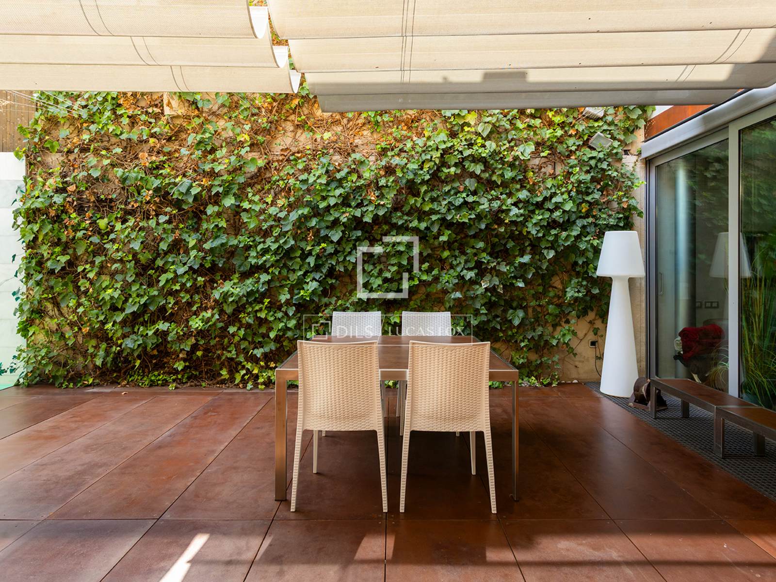 Villa in Barcelona, Spanien 5 Schlafzimmer, 306 m2 Nr. 192779