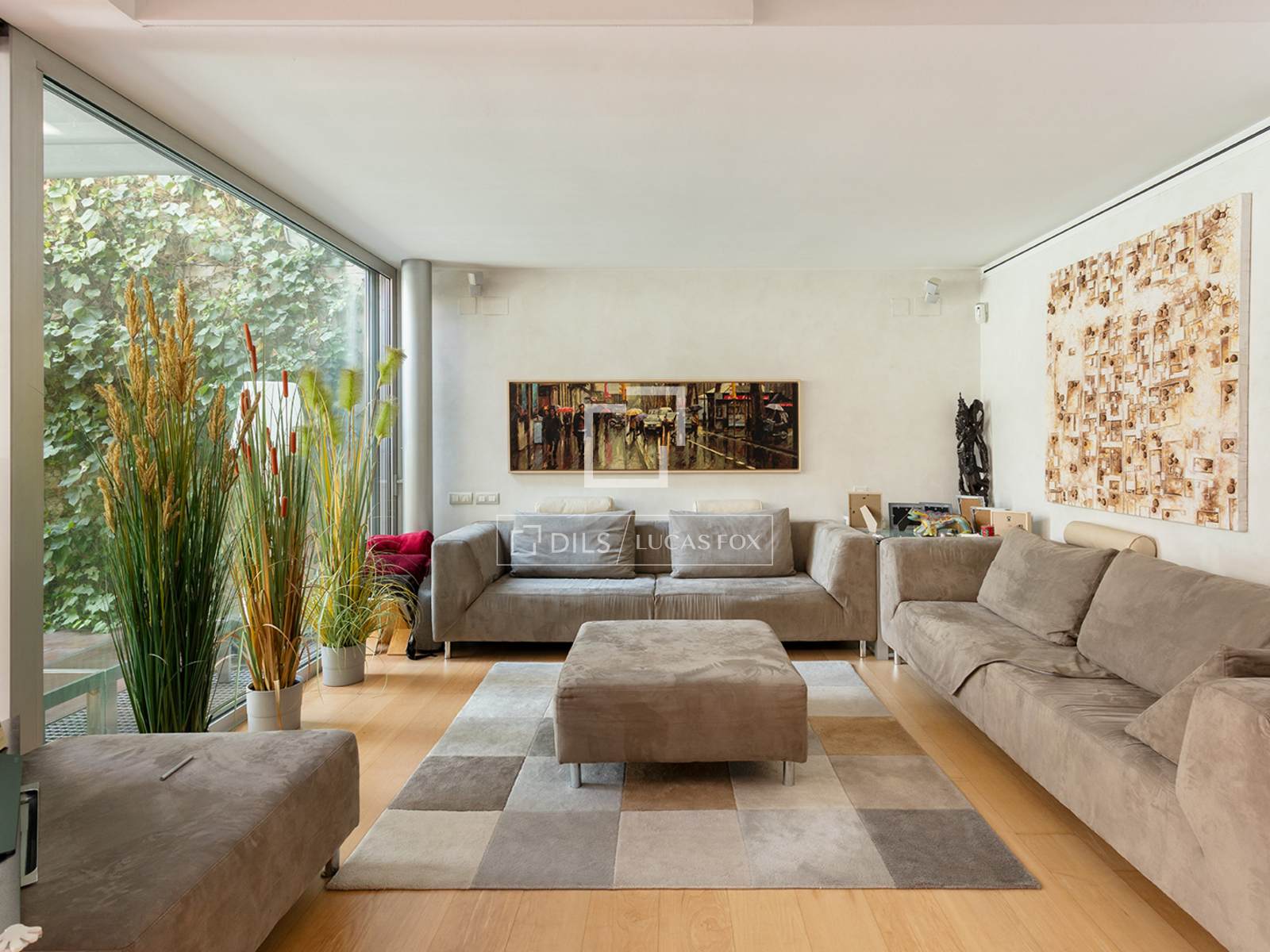 Villa in Barcelona, Spanien 5 Schlafzimmer, 306 m2 Nr. 192779