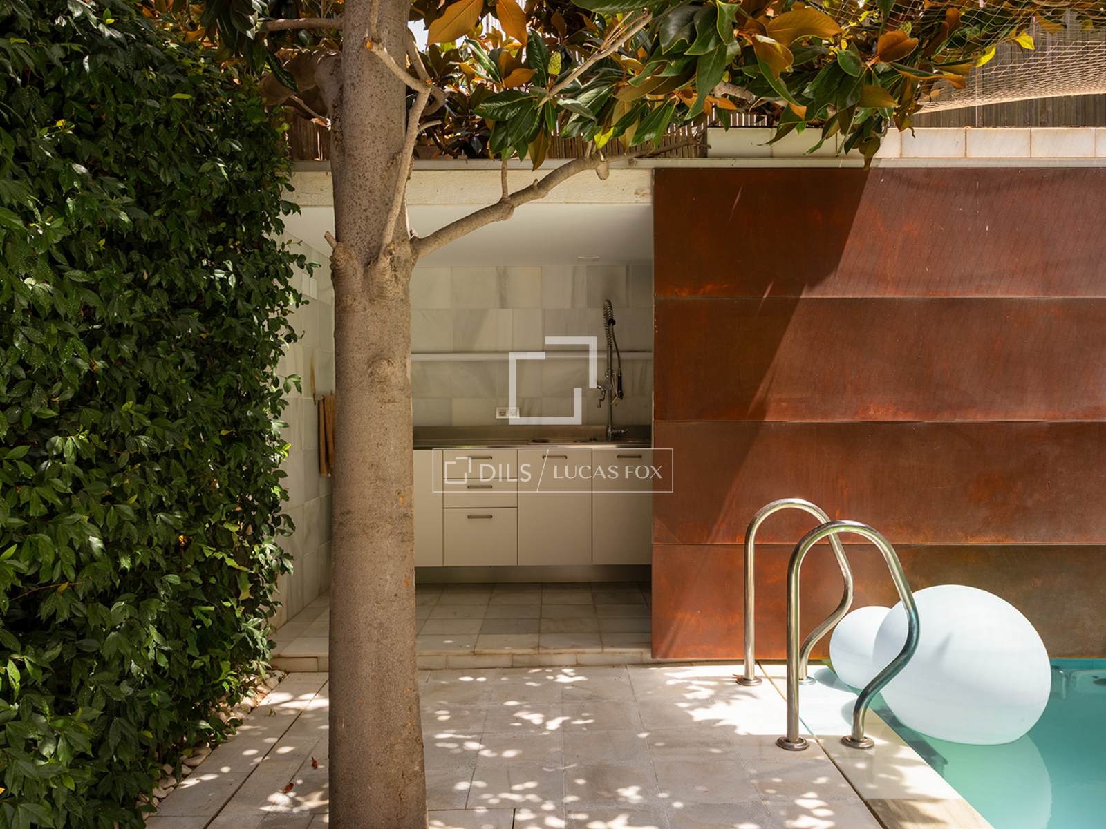Villa in Barcelona, Spanien 5 Schlafzimmer, 306 m2 Nr. 192779