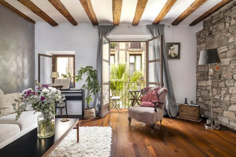 Apartment in Barcelona, Spain 3 bedrooms, 118 sq.m. No. 192782