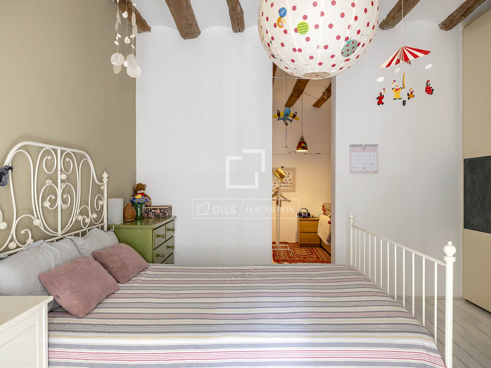 Dzīvoklis Barcelona, Spānijā 3 istabas, 118 m2 Nr. 192782