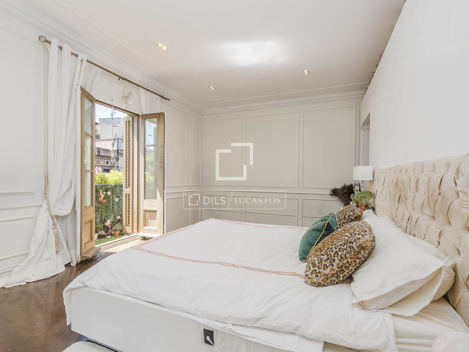 Wohnung in Barcelona, Spanien 4 Schlafzimmer, 190 m2 Nr. 192781