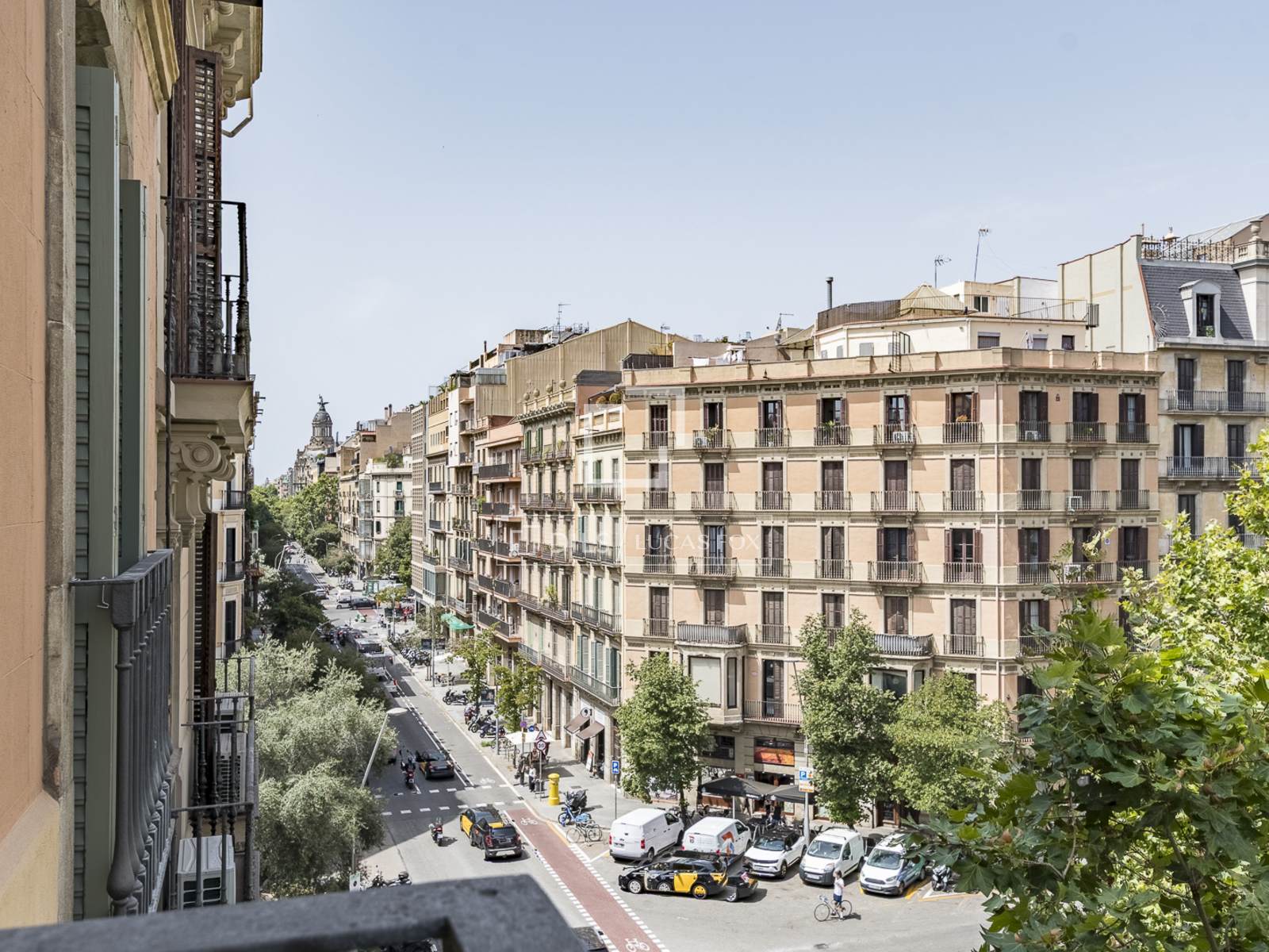Apartamento en Barcelona, España 4 dormitorios, 224 m2 No. 192784