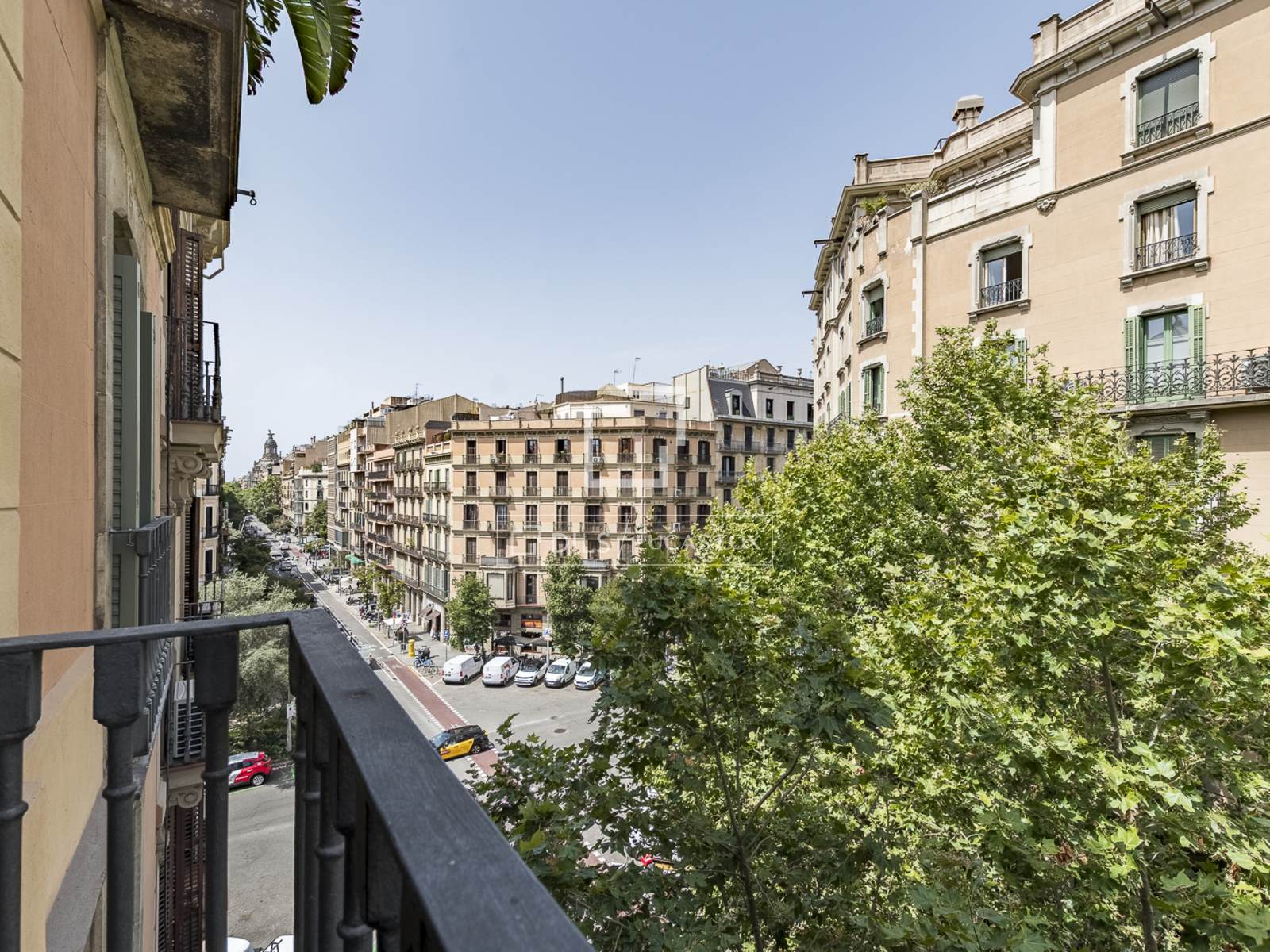 Apartamento en Barcelona, España 4 dormitorios, 224 m2 No. 192784