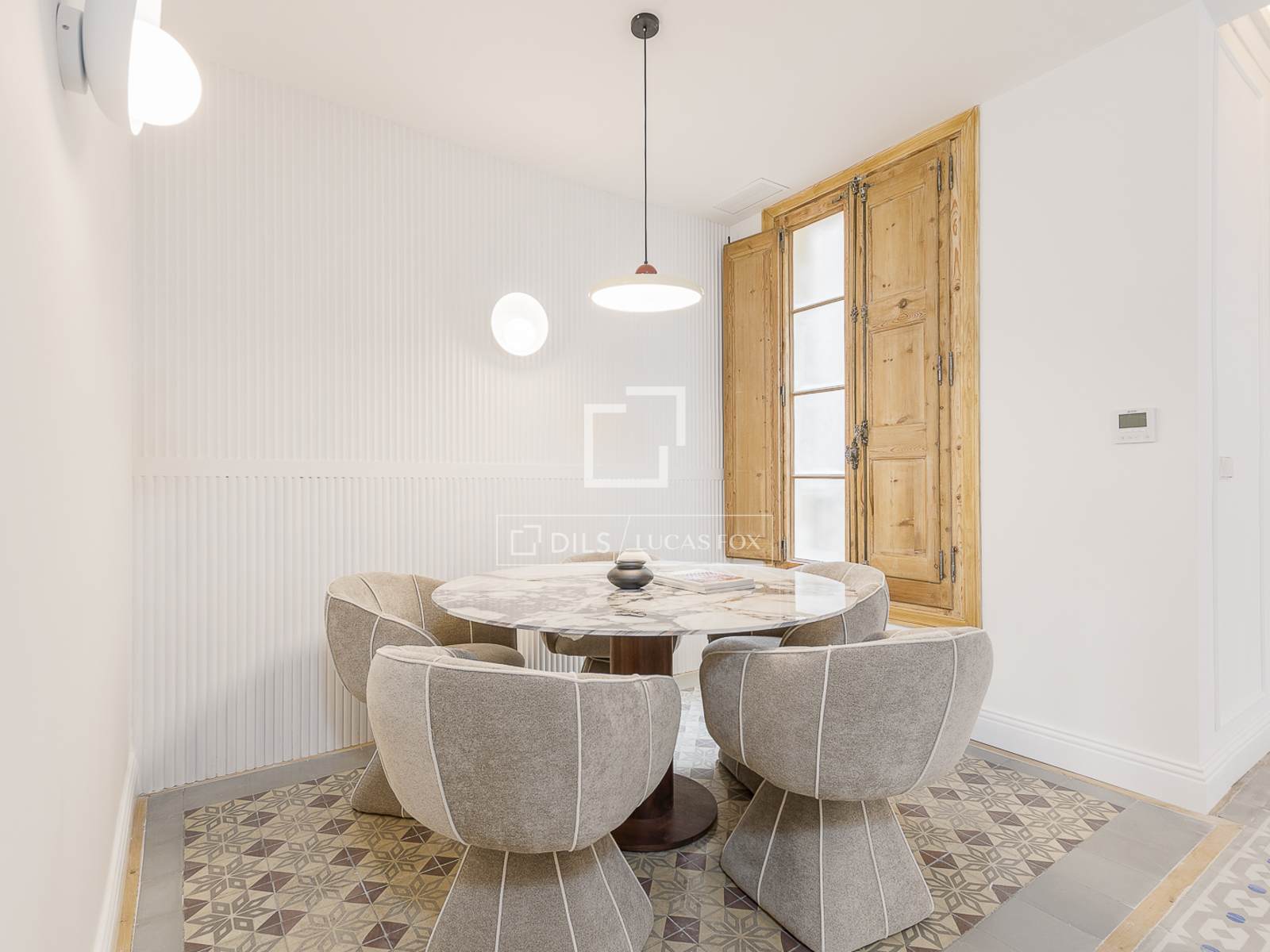 Apartamento en Barcelona, España 4 dormitorios, 224 m2 No. 192784