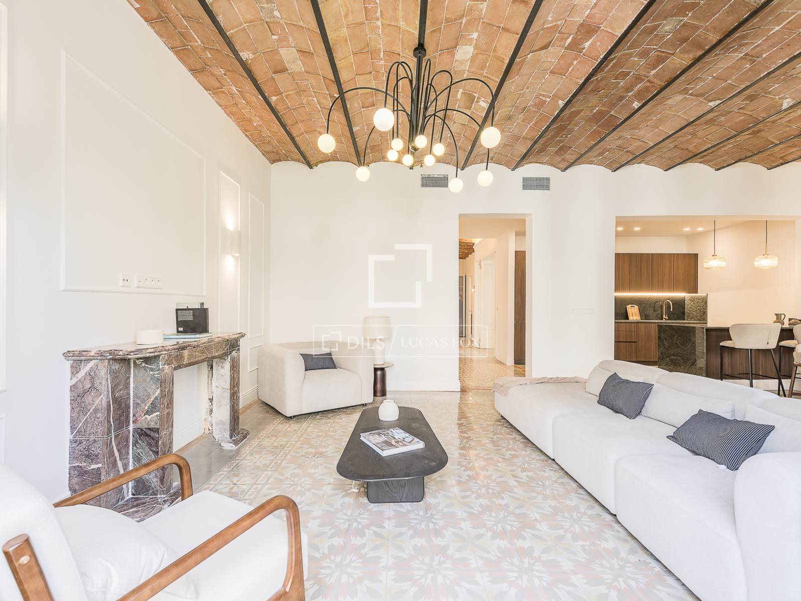 Apartamento en Barcelona, España 4 dormitorios, 224 m2 No. 192784
