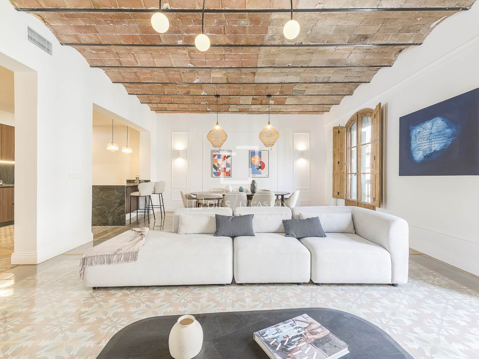 Apartamento en Barcelona, España 4 dormitorios, 224 m2 No. 192784