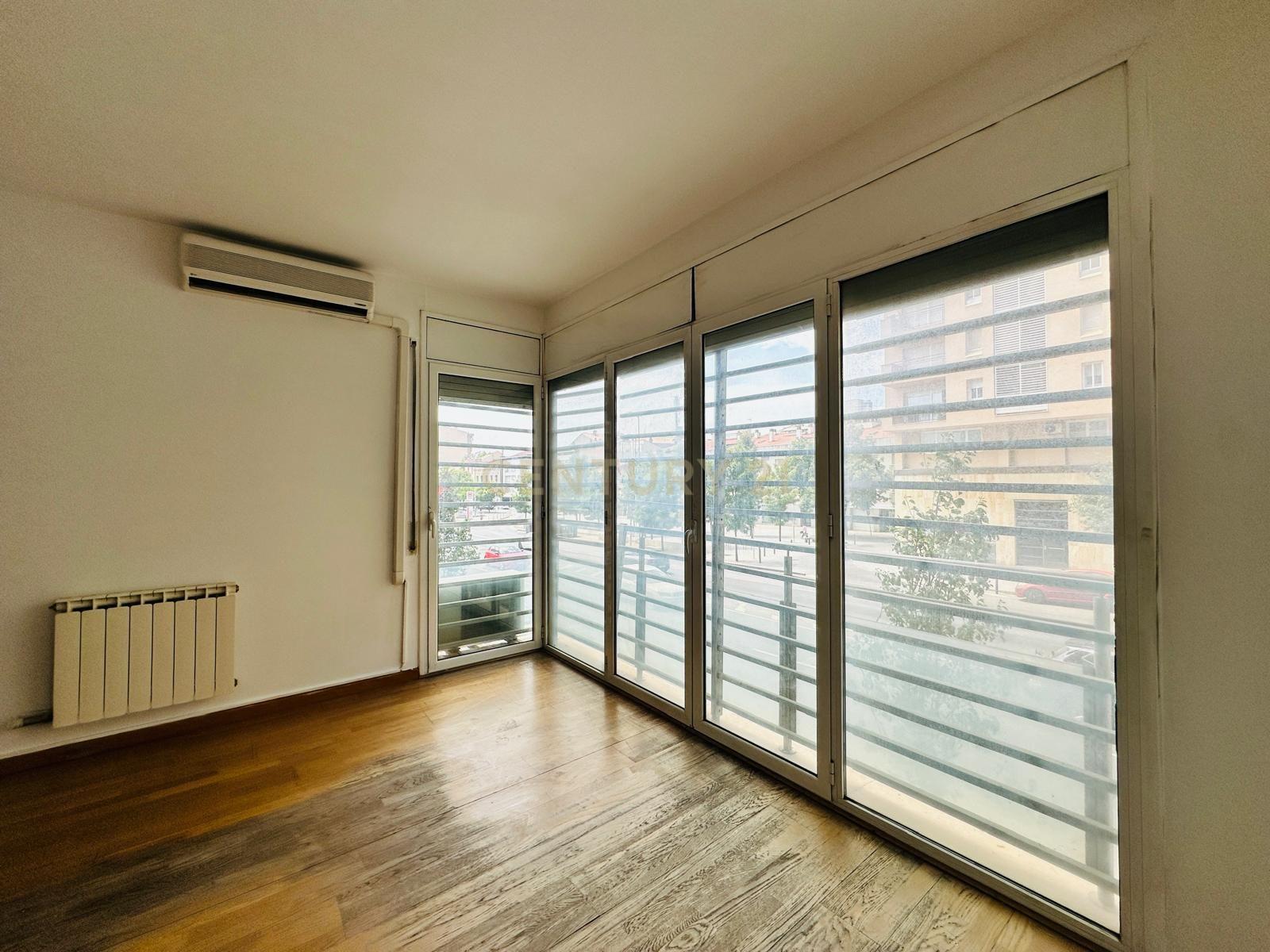 Appartamento a Sabadell, Barcelona, Spagna 4 camere da letto, 103 mq. N° 167000