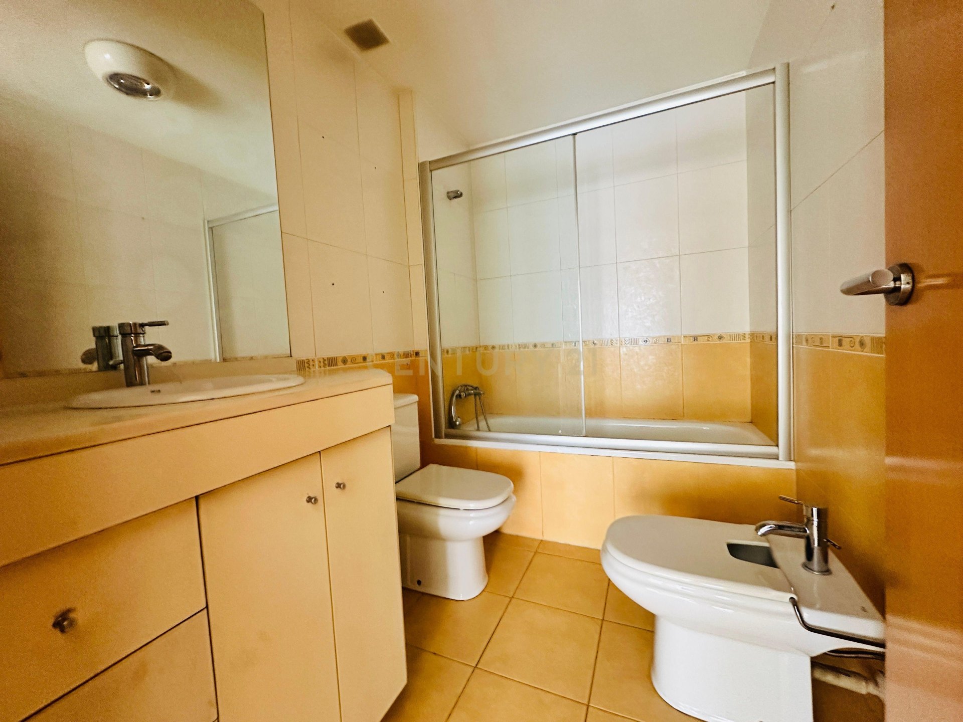 Appartamento a Sabadell, Barcelona, Spagna 4 camere da letto, 103 mq. N° 167000