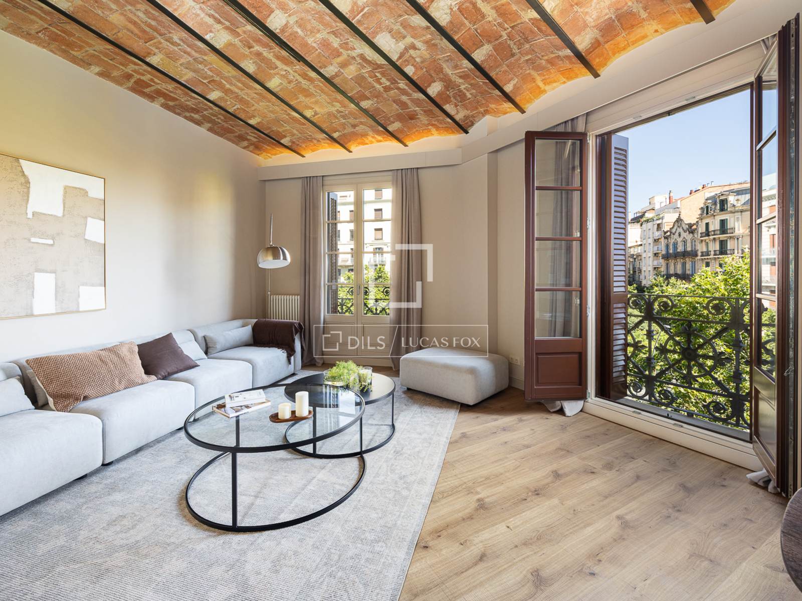 Apartment in Barcelona, Spain 4 bedrooms, 189 sq.m. No. 192528