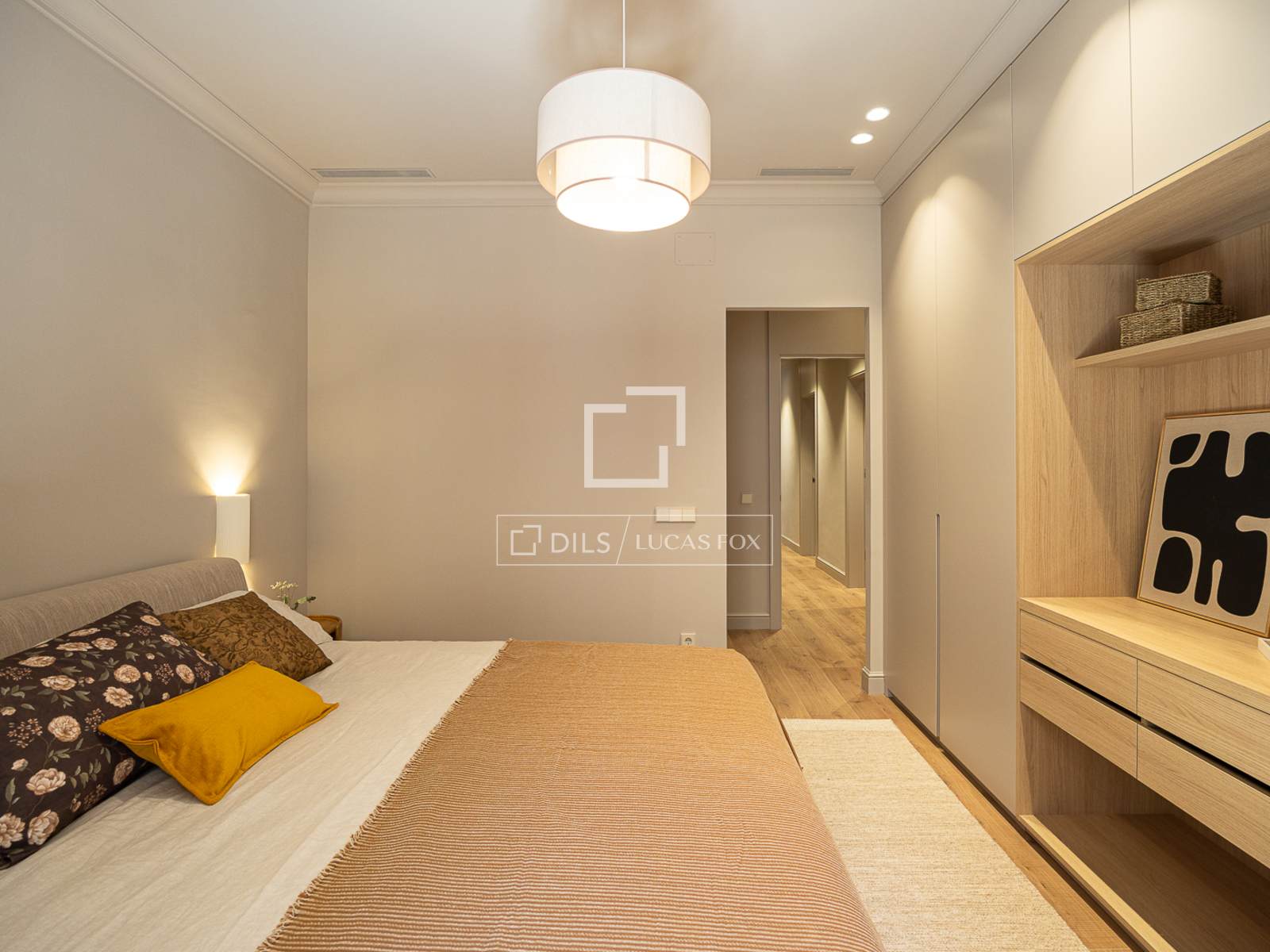 Apartment in Barcelona, Spain 4 bedrooms, 189 sq.m. No. 192528
