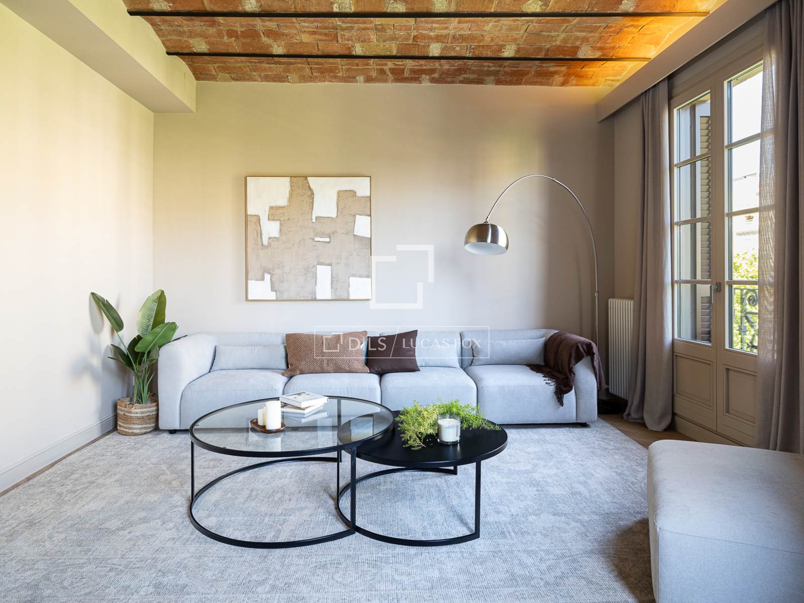 Apartment in Barcelona, Spain 4 bedrooms, 189 sq.m. No. 192528