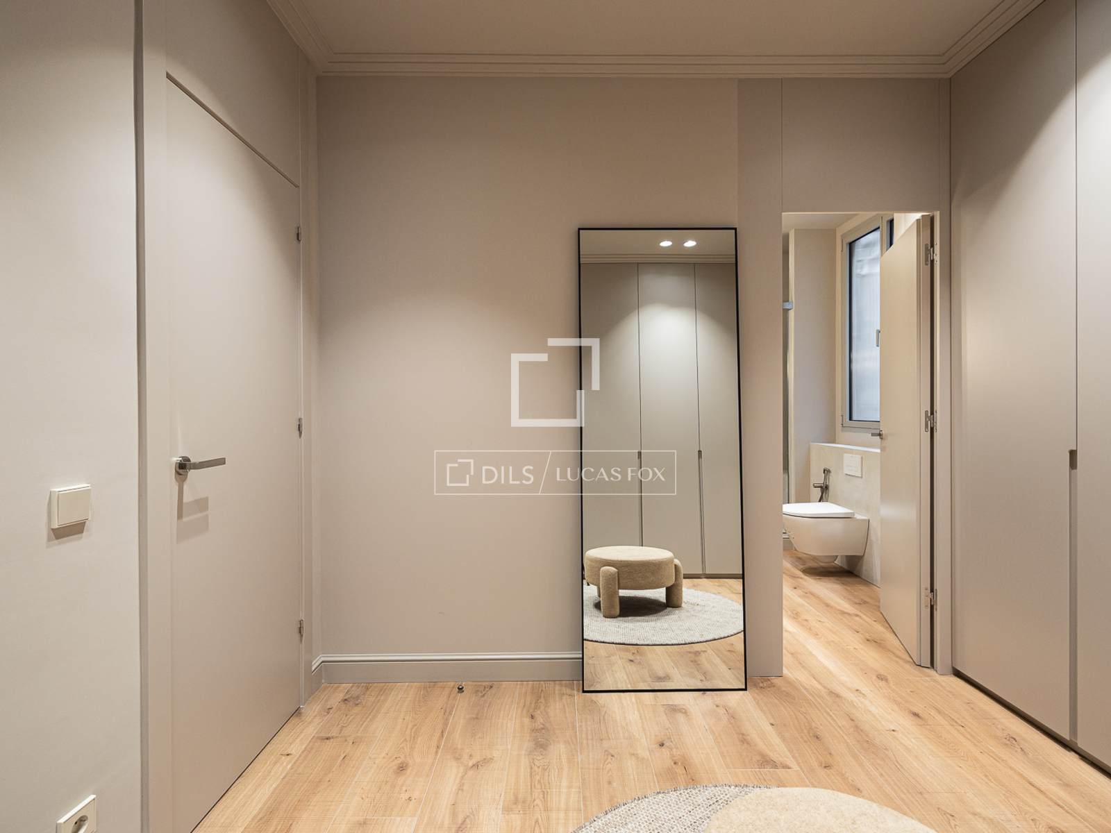 Apartment in Barcelona, Spain 4 bedrooms, 189 sq.m. No. 192528
