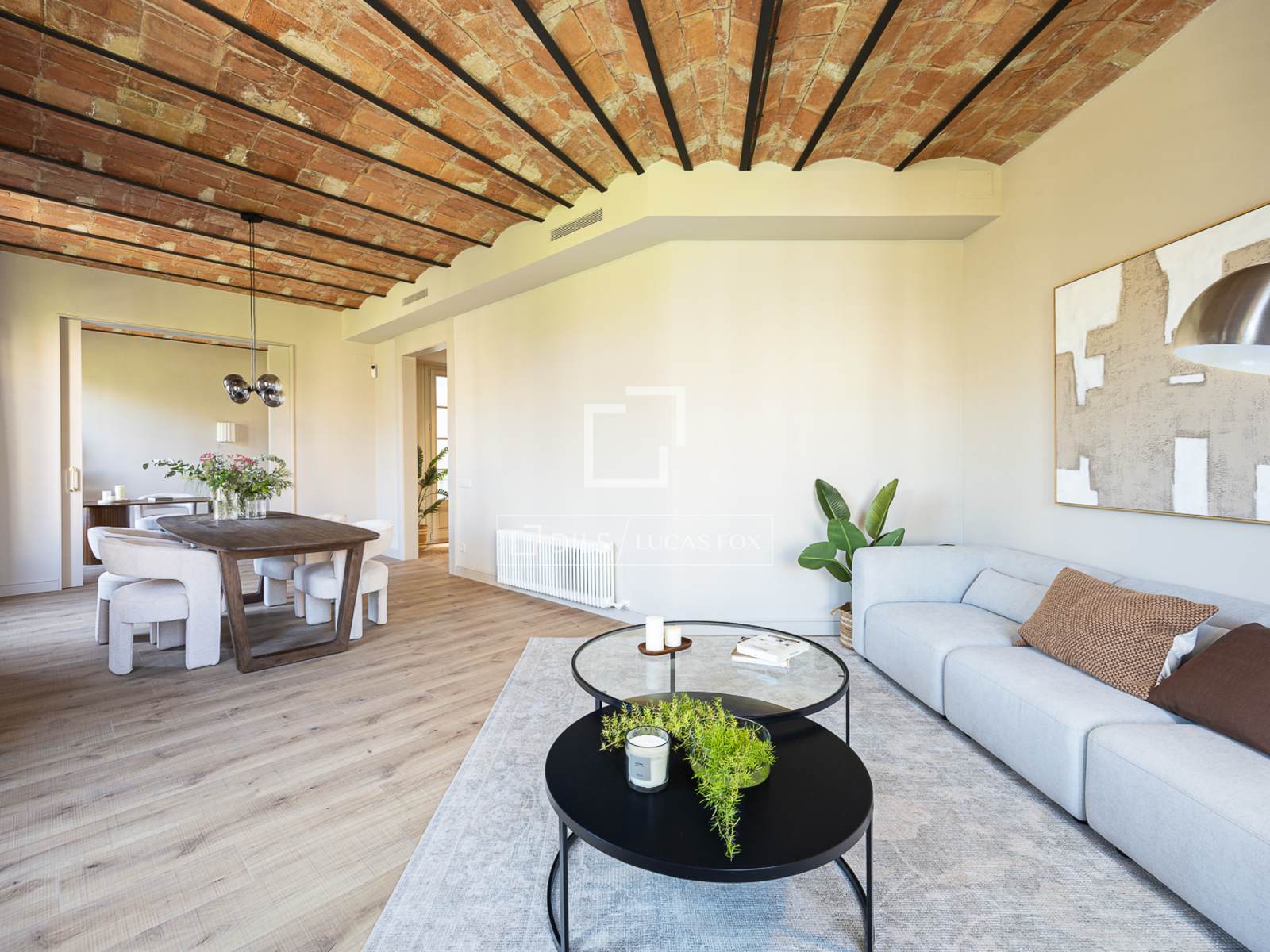 Apartment in Barcelona, Spain 4 bedrooms, 189 sq.m. No. 192528