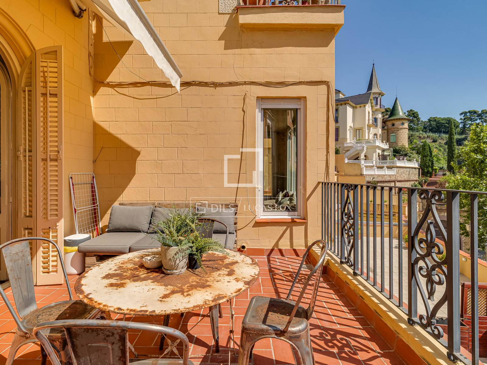 Appartamento a Barcelona, Spagna 3 camere da letto, 112 mq. N° 192530
