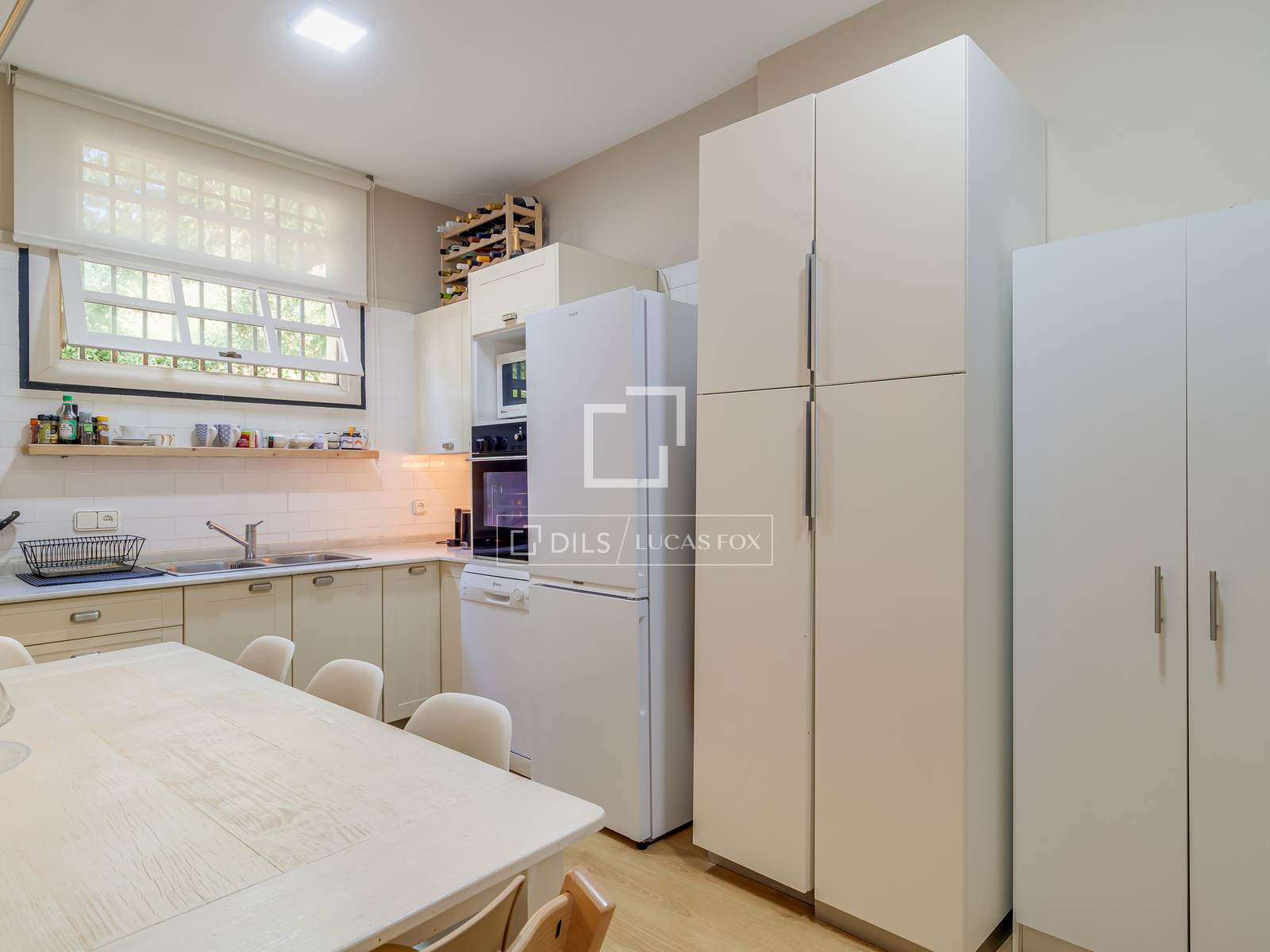Appartamento a Barcelona, Spagna 3 camere da letto, 112 mq. N° 192530