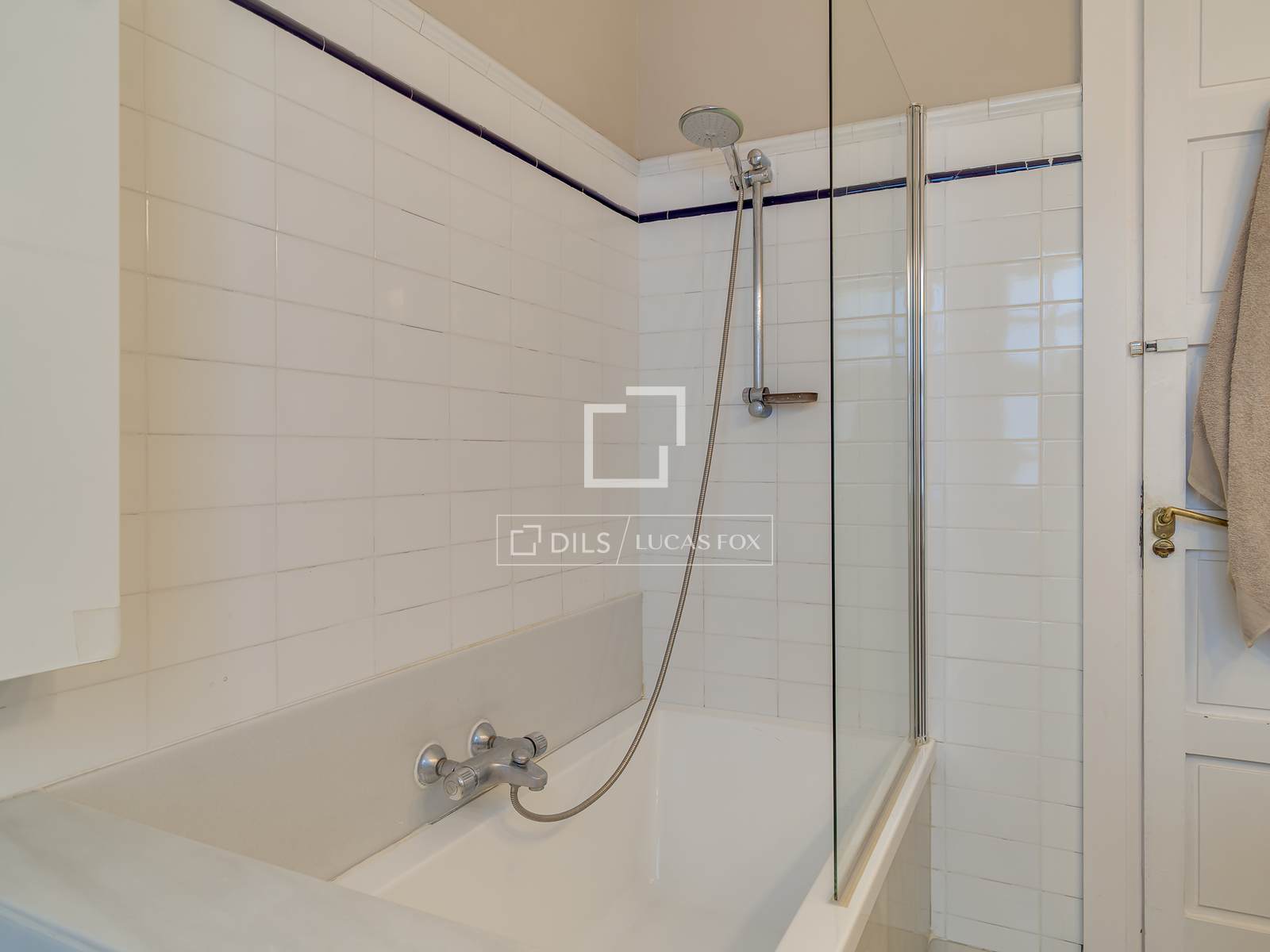 Appartamento a Barcelona, Spagna 3 camere da letto, 112 mq. N° 192530