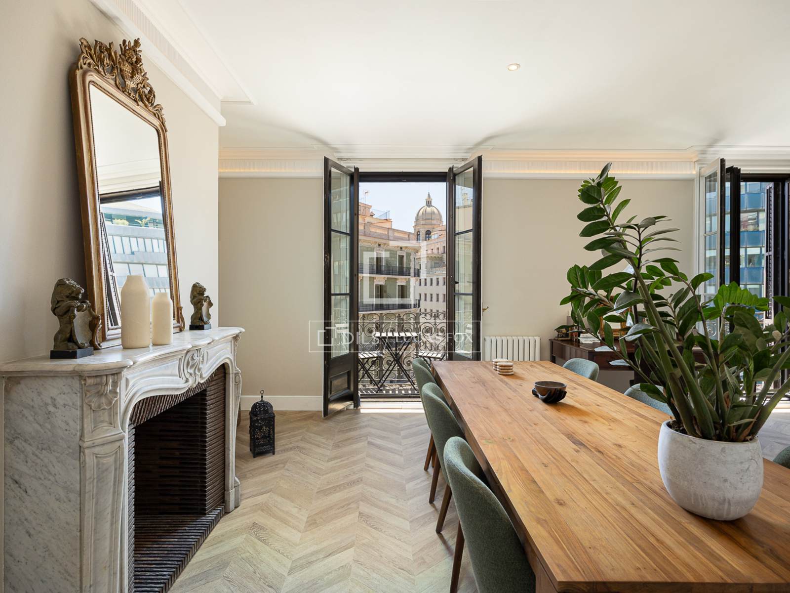 Appartamento a Barcelona, Spagna 4 camere da letto, 250 mq. N° 192526