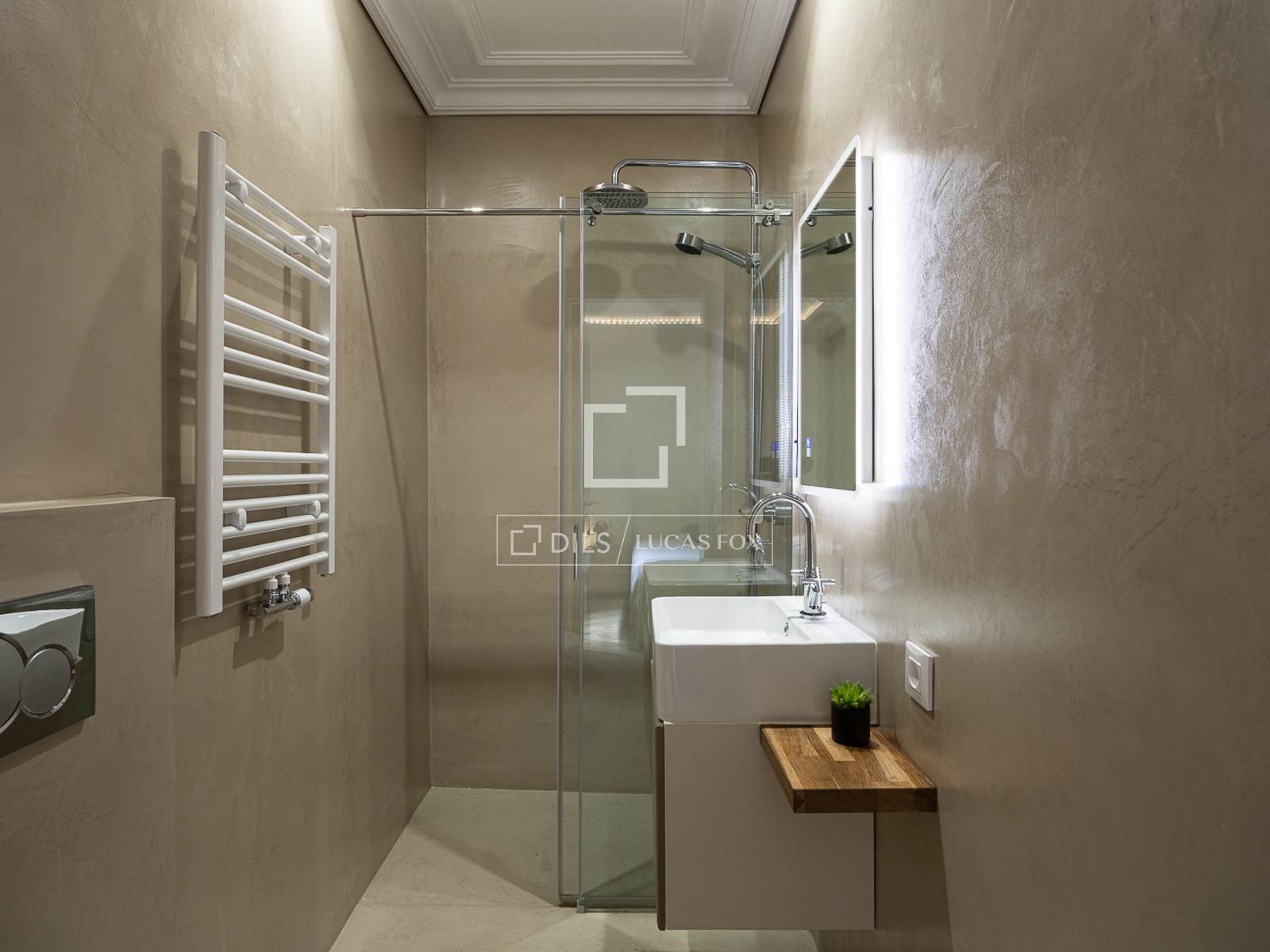 Appartamento a Barcelona, Spagna 4 camere da letto, 250 mq. N° 192526
