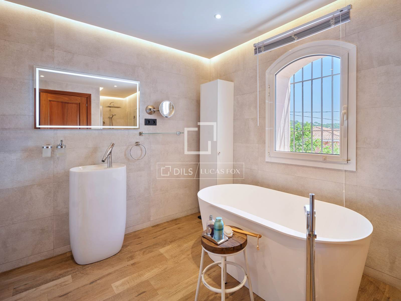 Villa a Cabrera de Mar, Barcelona, Spagna 6 camere da letto, 1017 mq. N° 192527