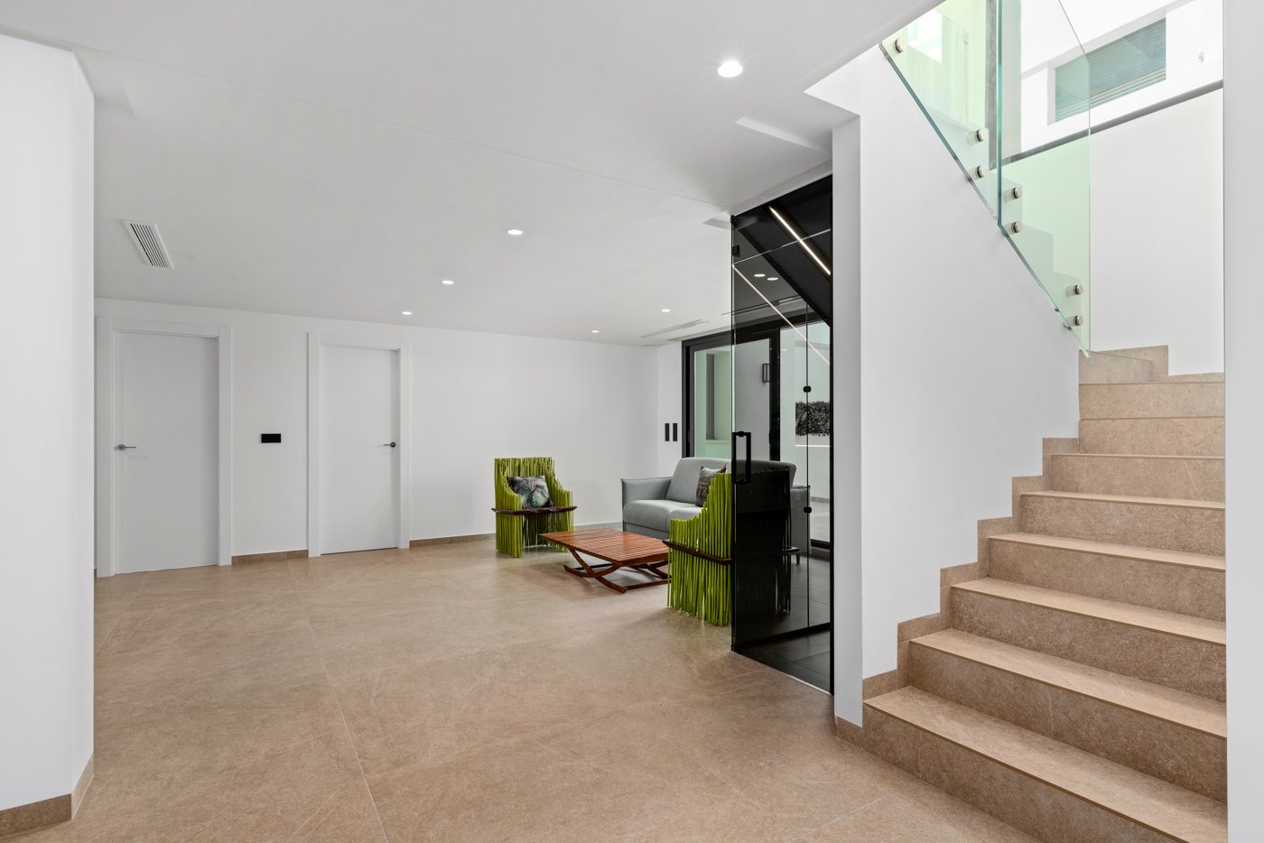 Villa a El Campello, Alicante, Spagna 4 camere da letto, 220 mq. N° 135652