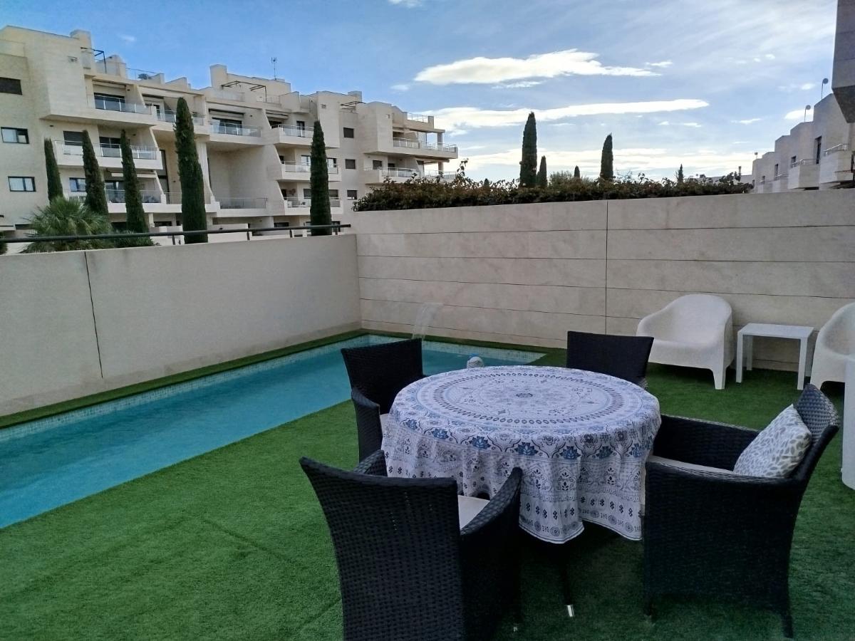 Villa in Alicante, Spain 3 bedrooms, 120 sq.m. No. 112847