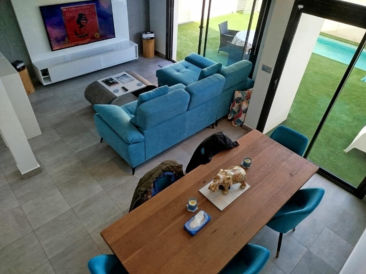 Villa in Alicante, Spain 3 bedrooms, 120 sq.m. No. 112847