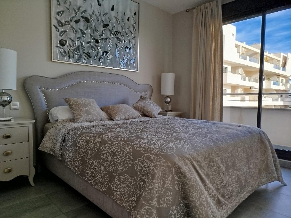Villa in Alicante, Spain 3 bedrooms, 120 sq.m. No. 112847