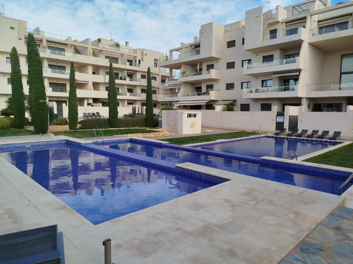 Villa in Alicante, Spain 3 bedrooms, 120 sq.m. No. 112847