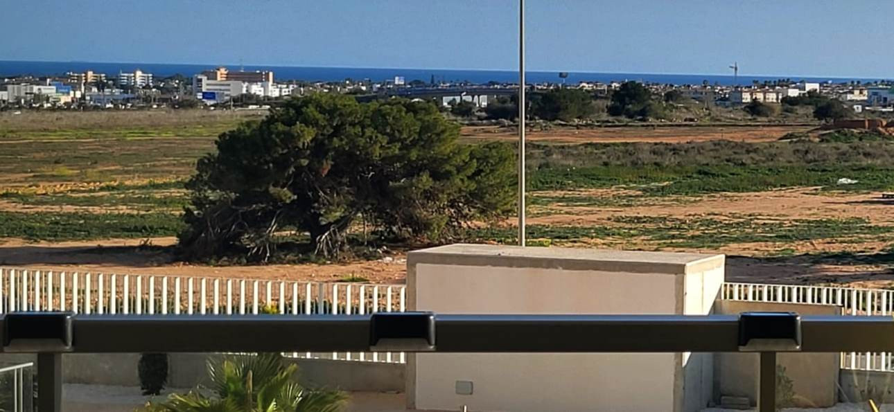 Apartment à Villamartin, Alicante, Espagne 2 chambres, 82 m2 No. 142918
