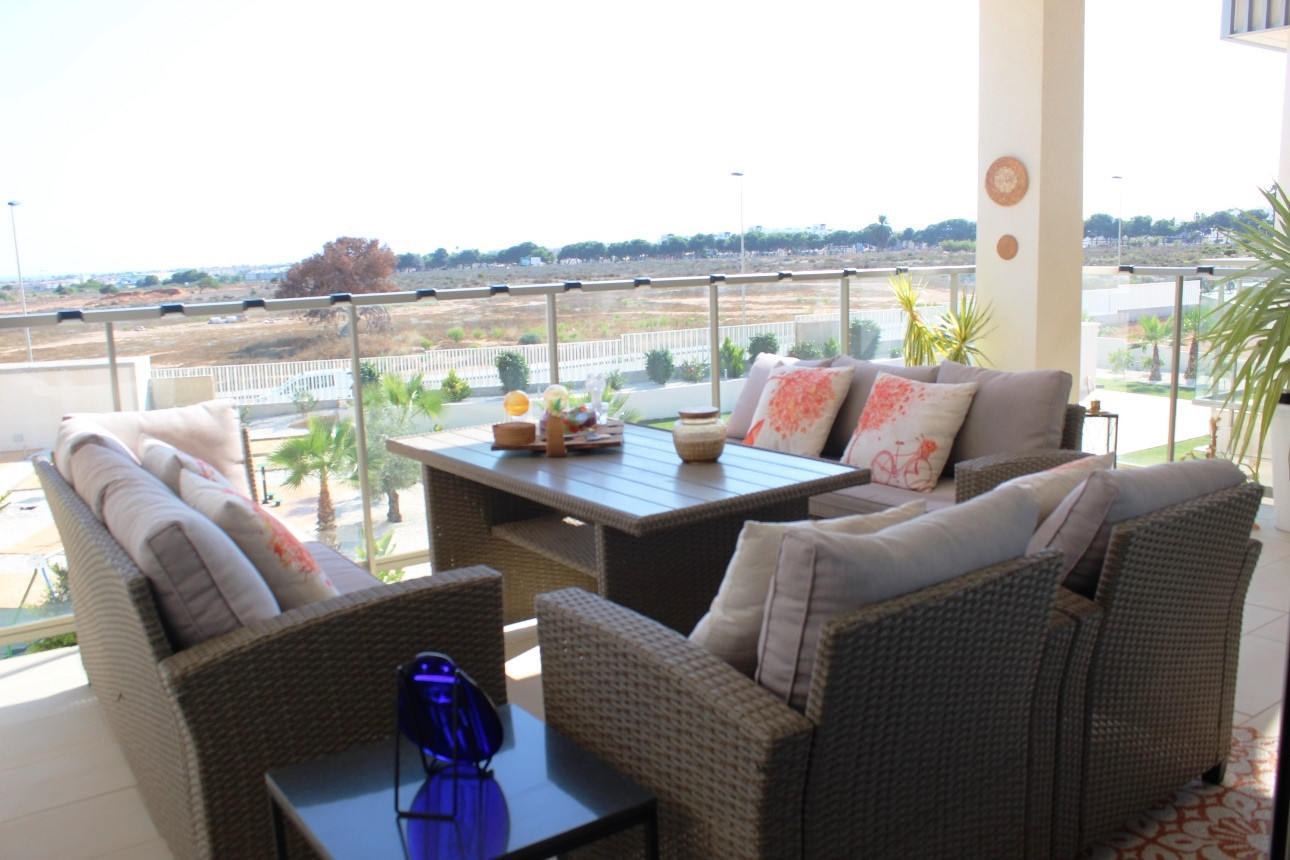 Apartment à Villamartin, Alicante, Espagne 2 chambres, 82 m2 No. 142918