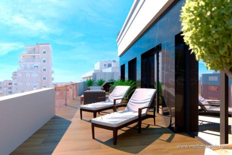 Apartment in Torrevieja, Alicante, Spain 2 bedrooms, 98 sq.m. No. 144467