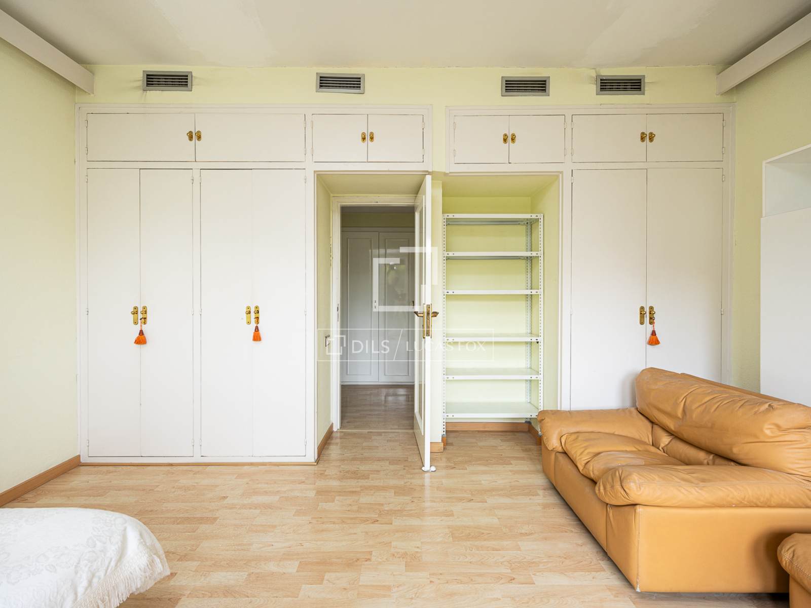 Apartment in Barcelona, Spain 4 bedrooms, 206 sq.m. No. 168916
