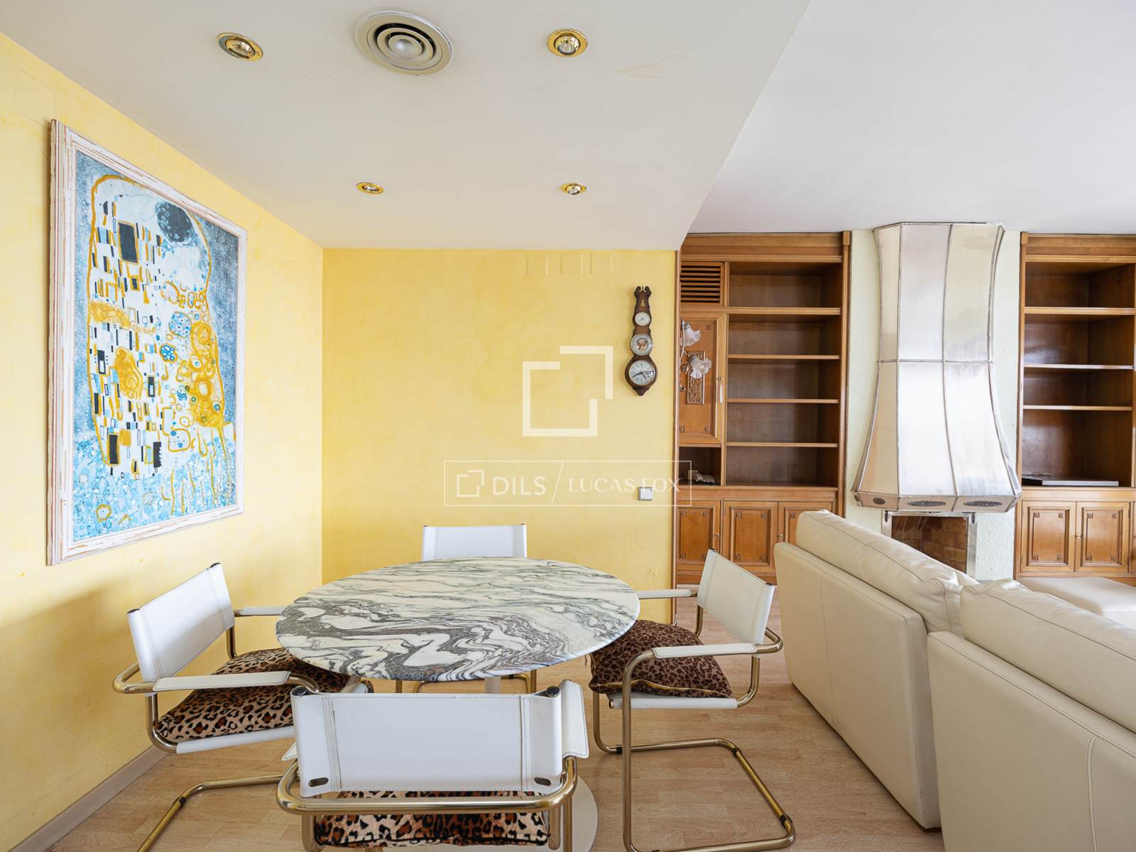 Apartment in Barcelona, Spain 4 bedrooms, 206 sq.m. No. 168916