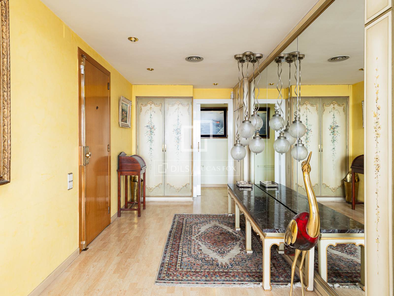 Apartment in Barcelona, Spain 4 bedrooms, 206 sq.m. No. 168916