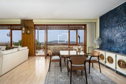 Apartment à Barcelona, Espagne 4 chambres, 206 m2 No. 168916