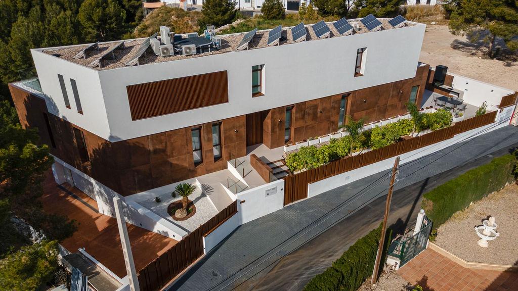 Villa a Benidorm, Alicante, Spagna 4 camere da letto, 315 mq. N° 182511
