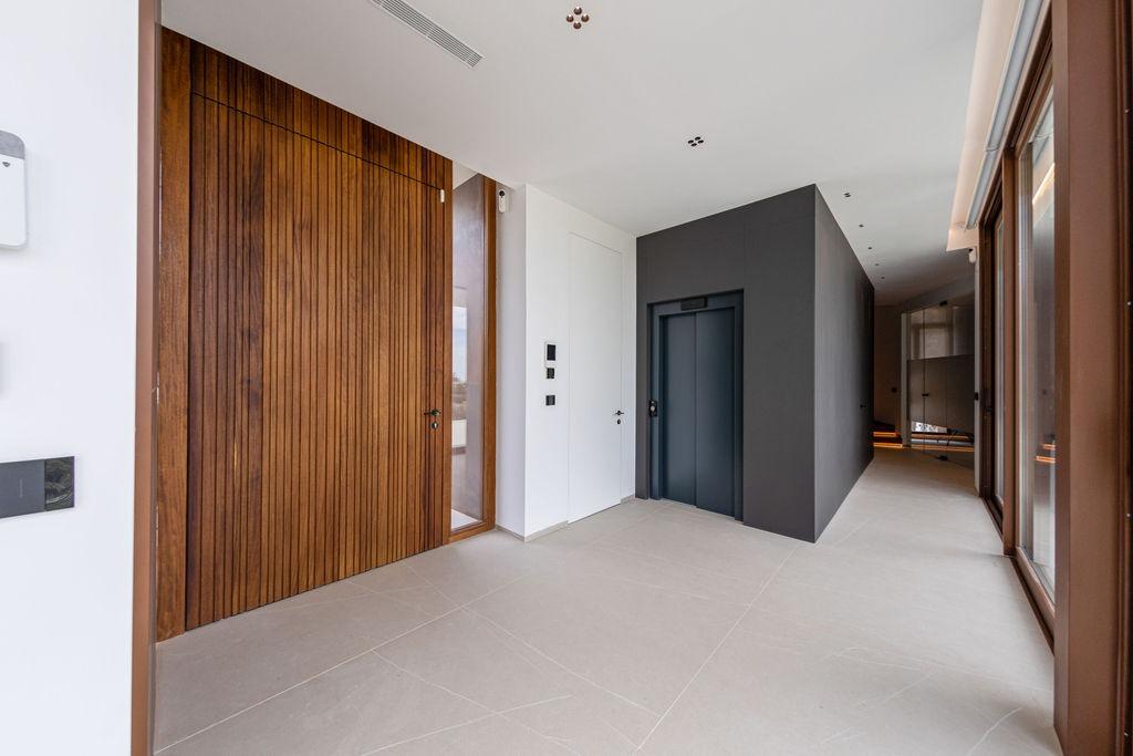 Villa a Benidorm, Alicante, Spagna 4 camere da letto, 315 mq. N° 182511