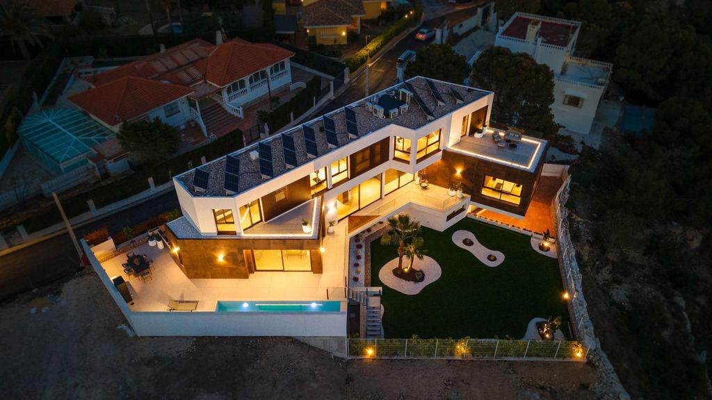 Villa a Benidorm, Alicante, Spagna 4 camere da letto, 315 mq. N° 182511