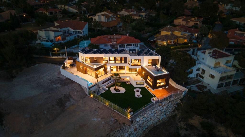 Villa a Benidorm, Alicante, Spagna 4 camere da letto, 315 mq. N° 182511