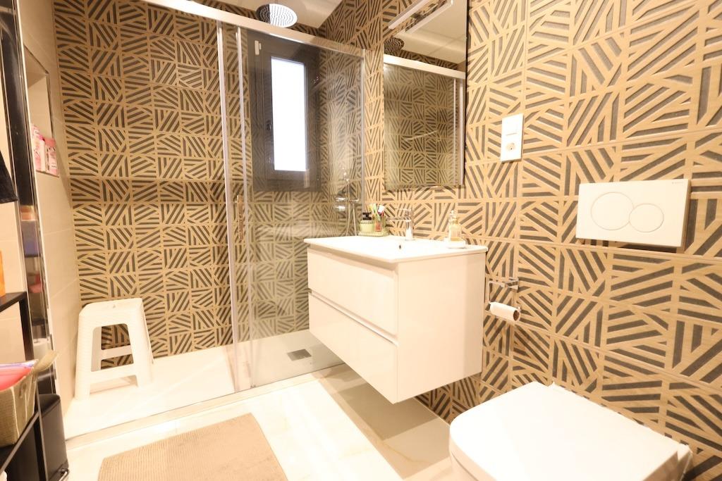 Appartamento a Alicante, Spagna 3 camere da letto, 116 mq. N° 192459