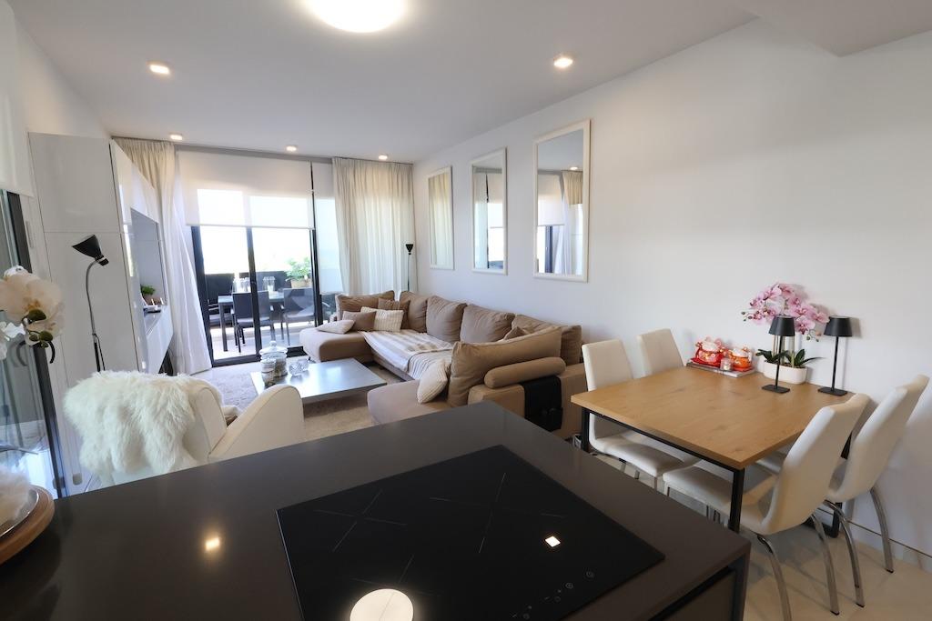 Appartamento a Alicante, Spagna 3 camere da letto, 116 mq. N° 192459